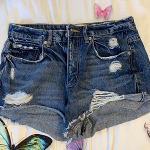 Garage size 5 jean shorts good condition